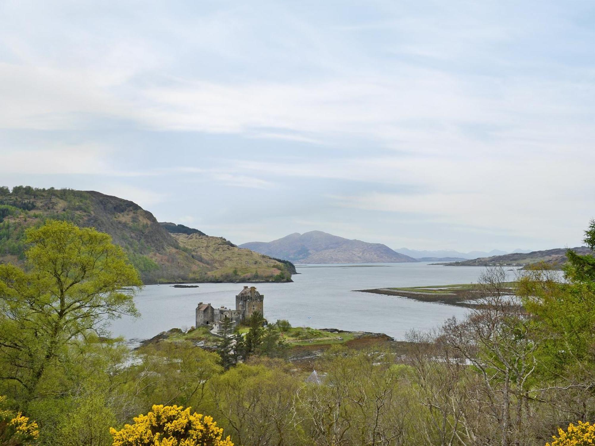 Loch Shore Cottage ดอร์นี ภายนอก รูปภาพ